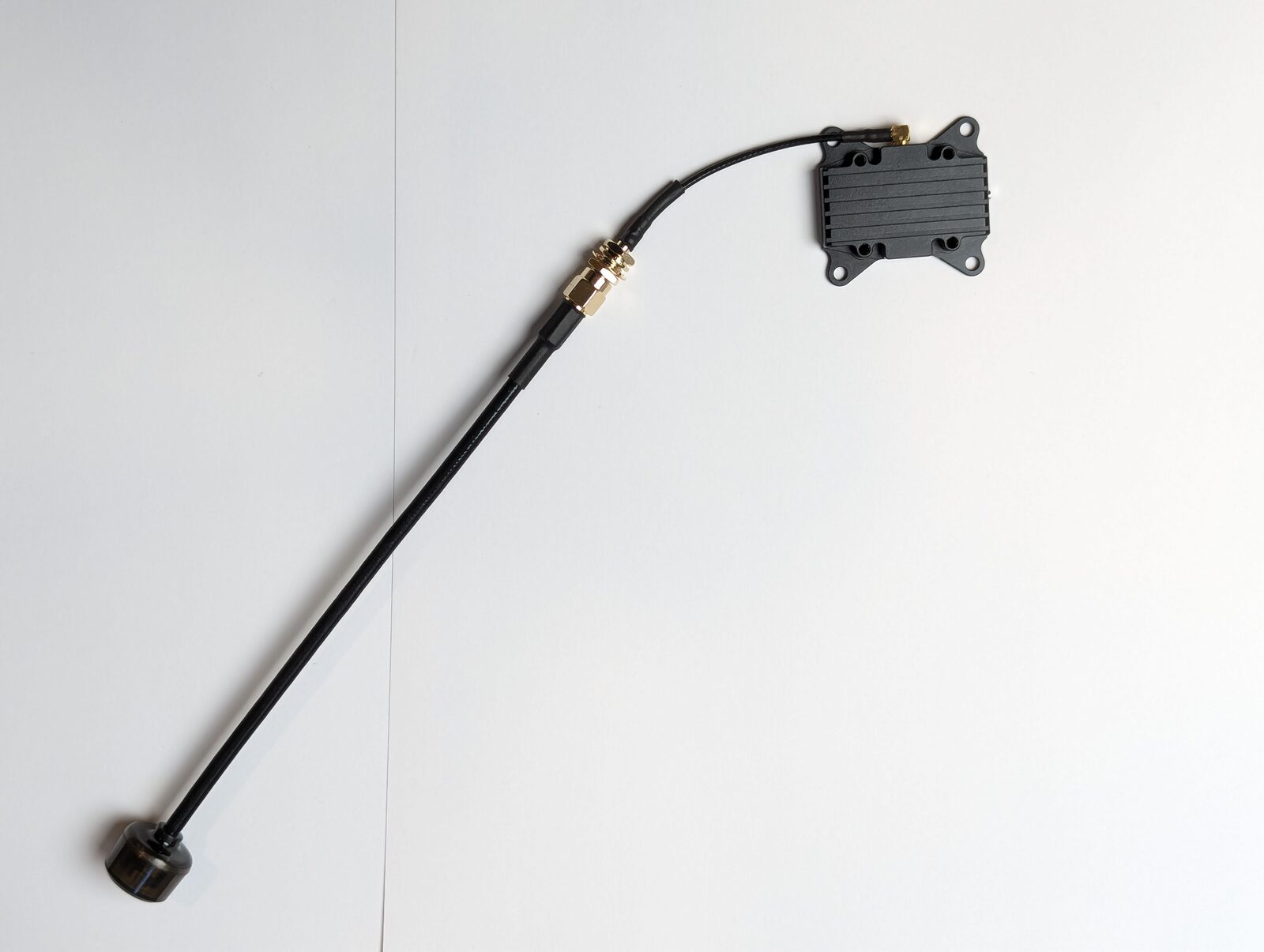 VT5804 with the Robofusion A5800 antenna attached via the included MMCX-to-RPSMA extension feeder
