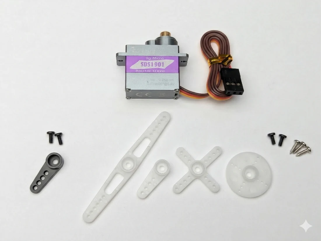 What comes in the box — aluminium horn, plastic horns, screws and hardware